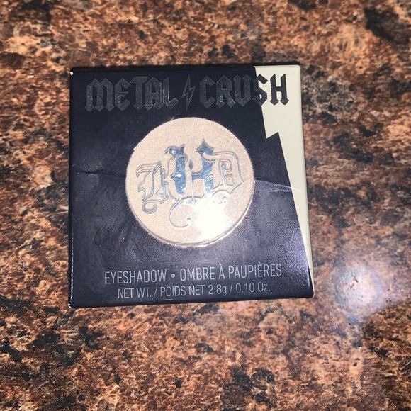 Kat Von D Eyeshadow (Metal Crush: Thunderstruck) - Picture 1 of 5